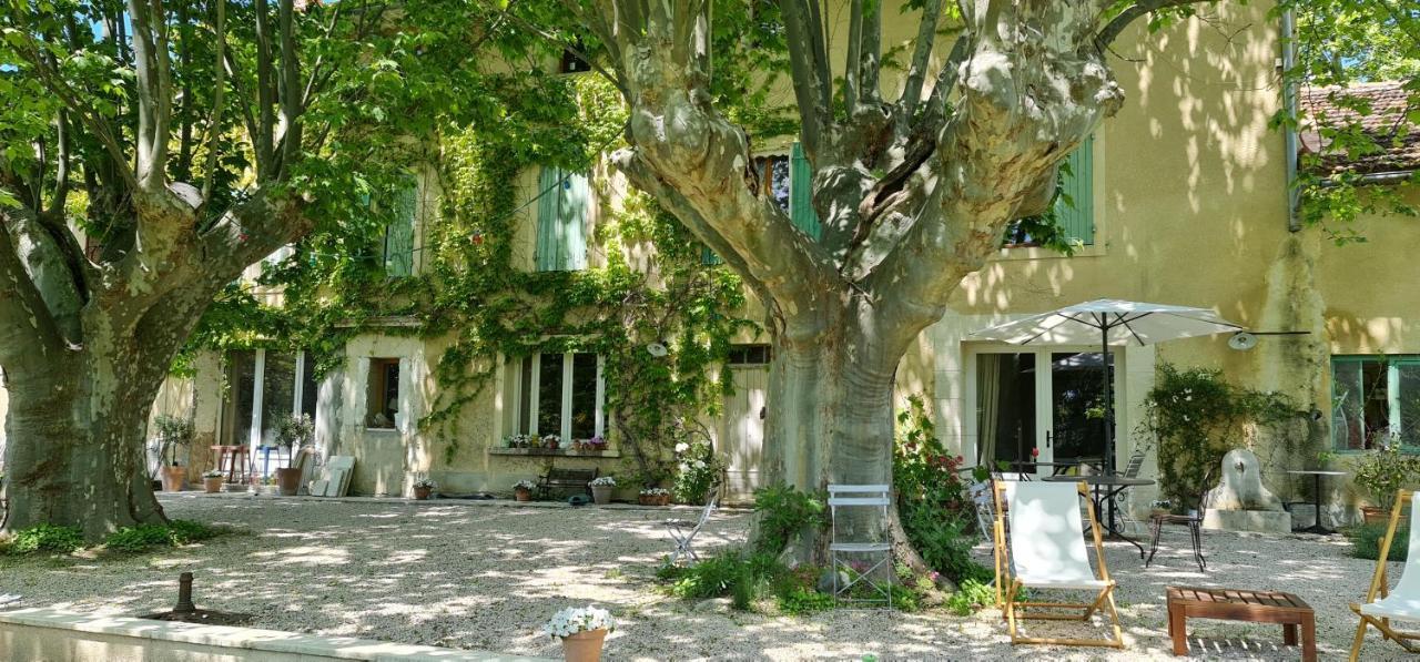 Mas De Karlotte Villa Перн-ле-Фонтен Екстериор снимка